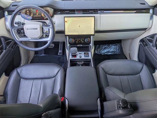 Certified 2023 Land Rover Range Rover SE AWD/4WD image 19