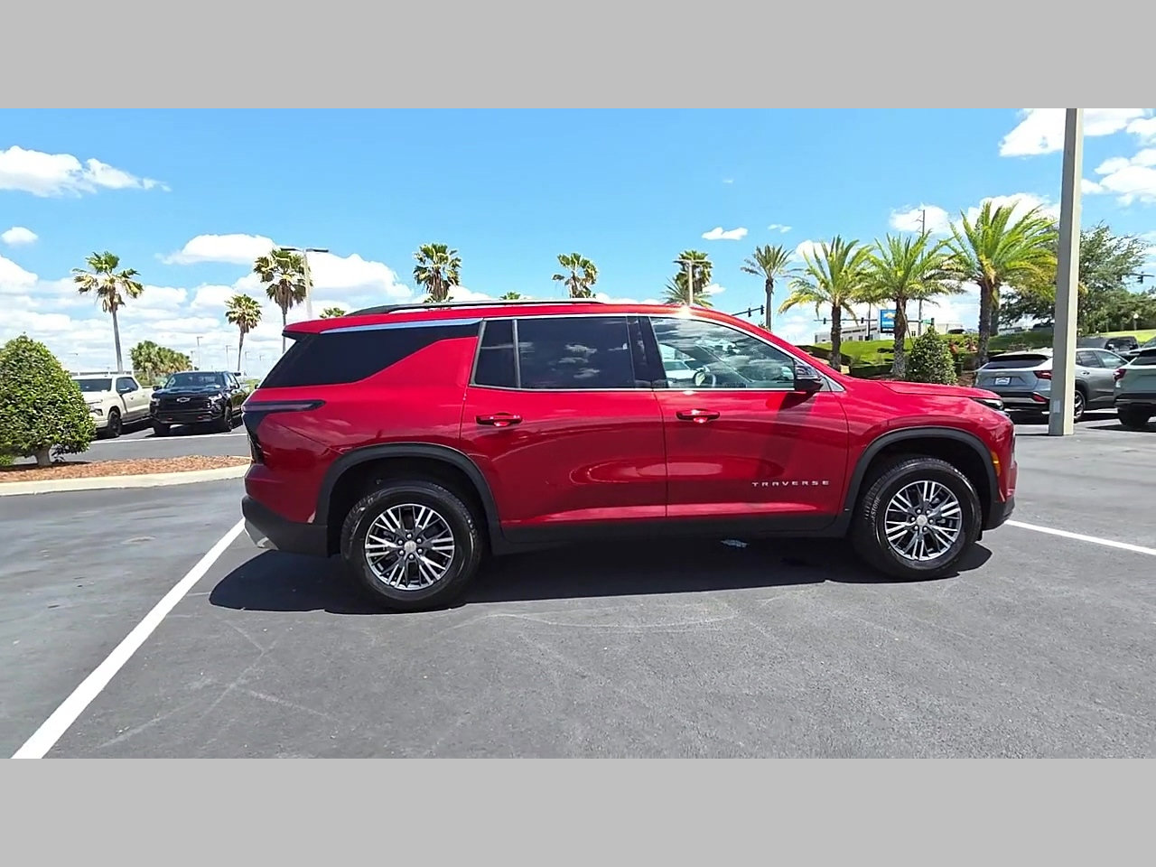 New 2026 Chevrolet Traverse LT FWD image 18