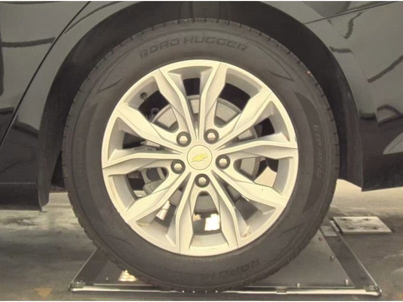 Used 2020 Chevrolet Malibu LT FWD image 22