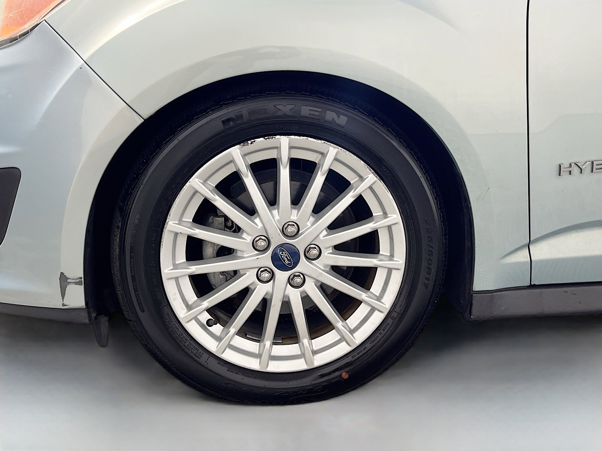 Used 2013 Ford C-MAX SE FWD image 14
