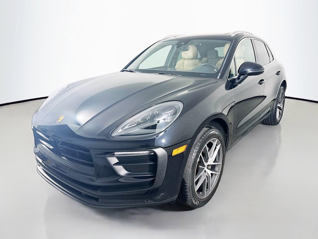 Certified 2022 Porsche Macan