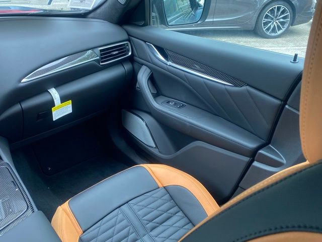 New 2024 Maserati Levante Trofeo image 46