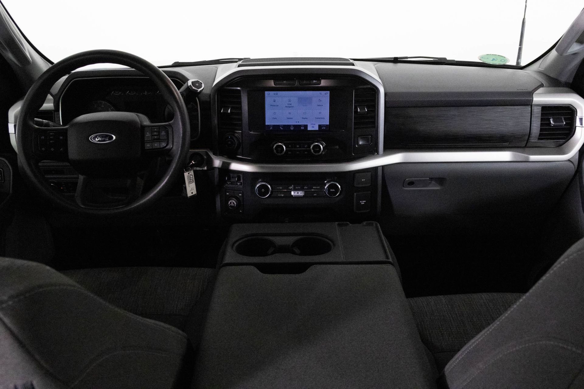 Used 2022 Ford F150 XLT w/ Trailer Tow Package image 19