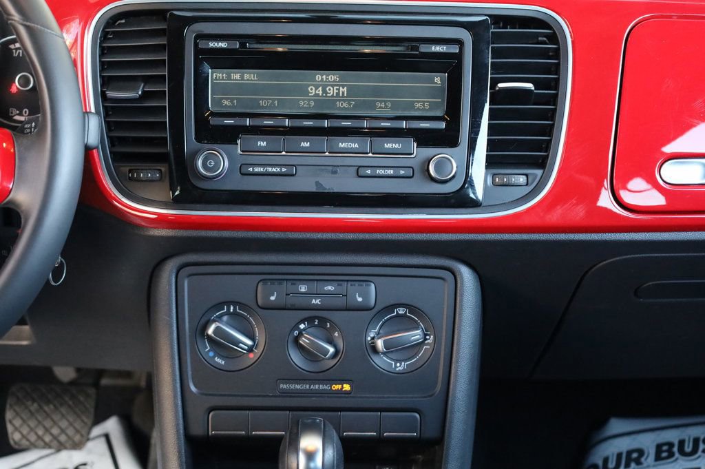 Used 2014 Volkswagen Beetle 1.8T image 30