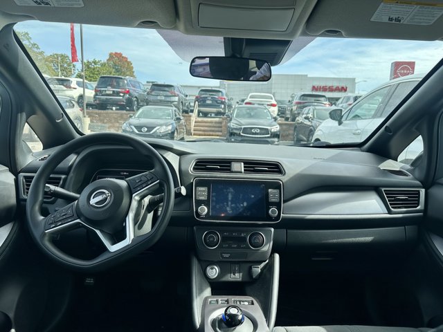 Certified 2025 Nissan Leaf S FWD image 2