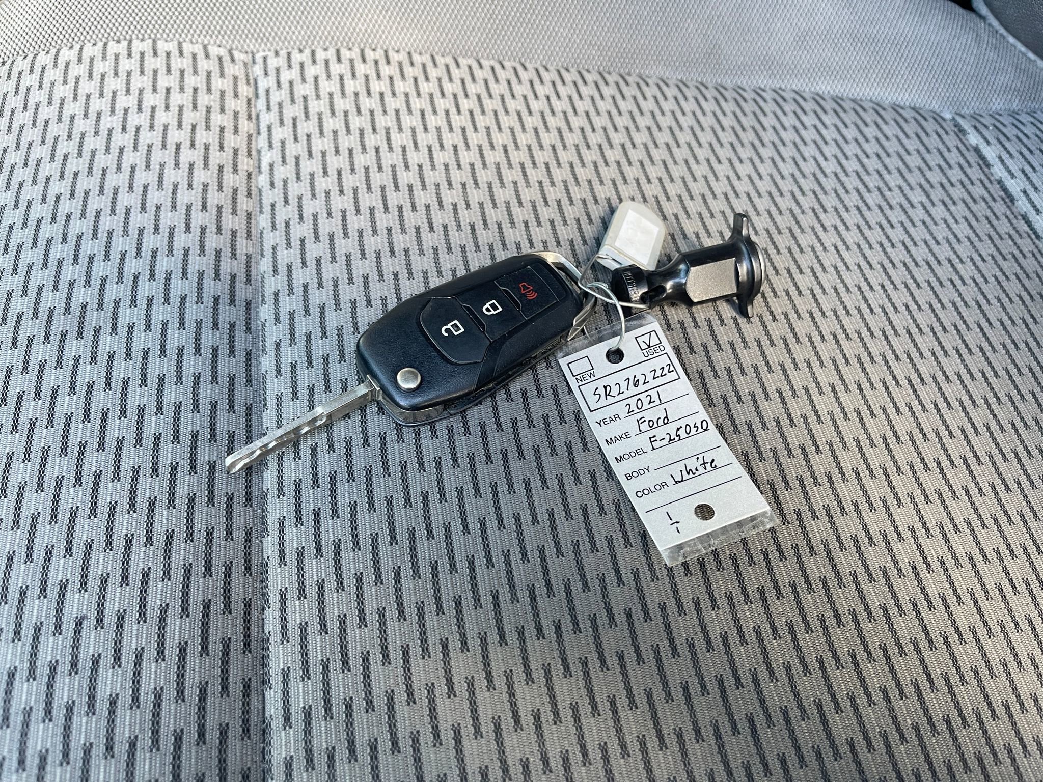 Used 2021 Ford F250 XLT w/ FX4 Off-Road Package image 33