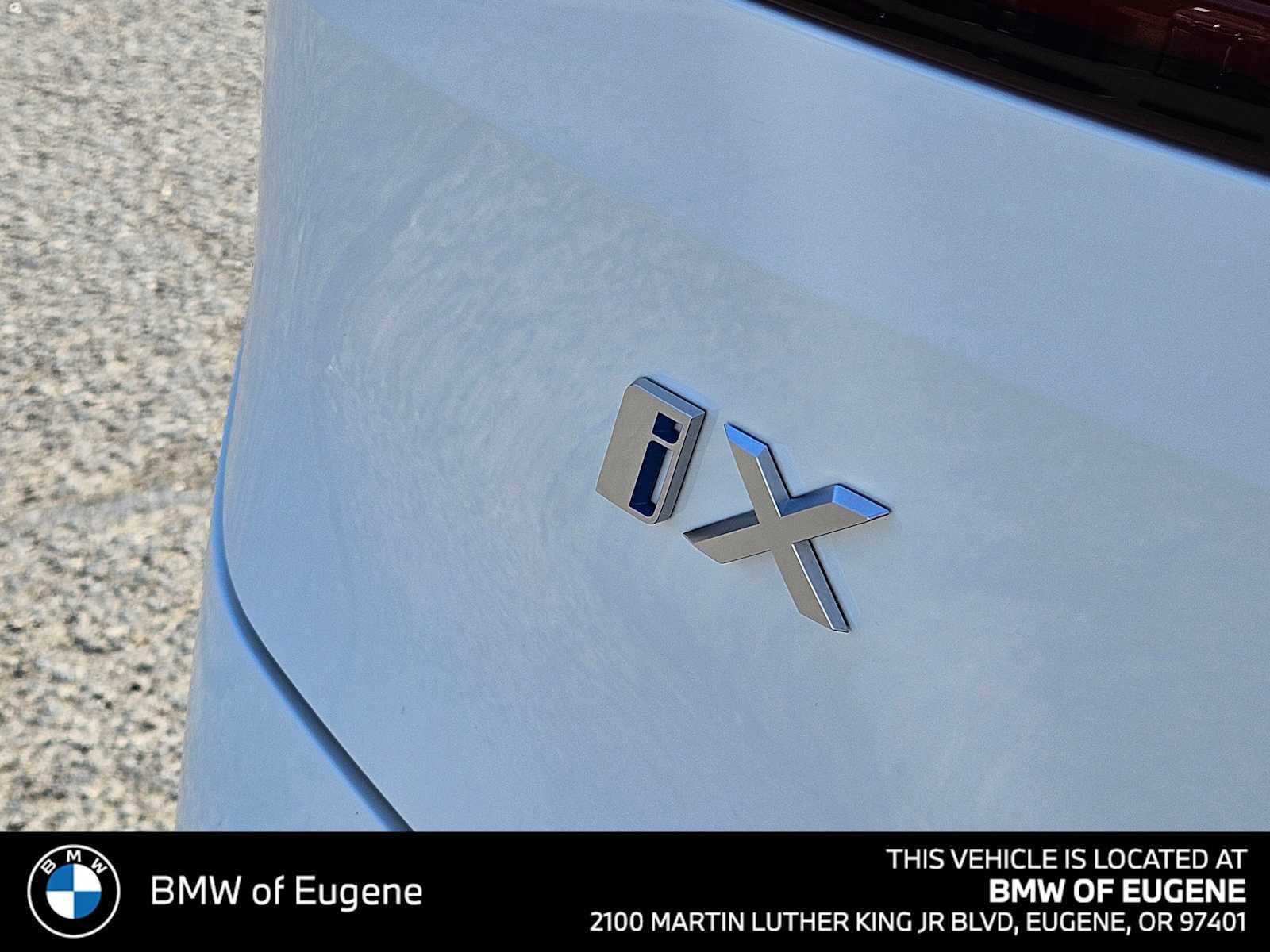 Used 2025 BMW iX xDrive50 image 16