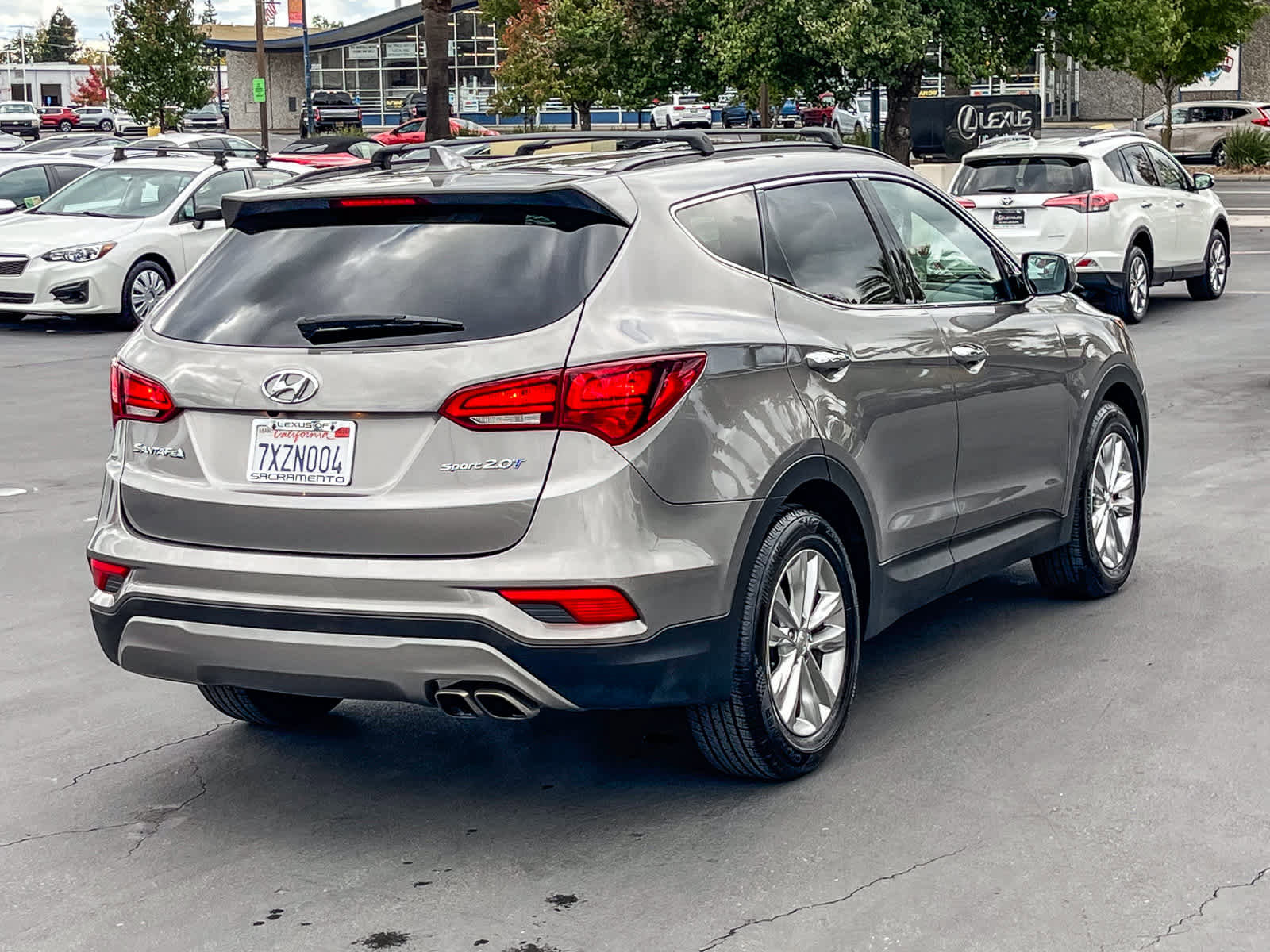 Used 2017 Hyundai Santa Fe Sport 2.0T image 4