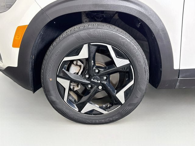 Certified 2024 Kia Seltos EX AWD/4WD image 30