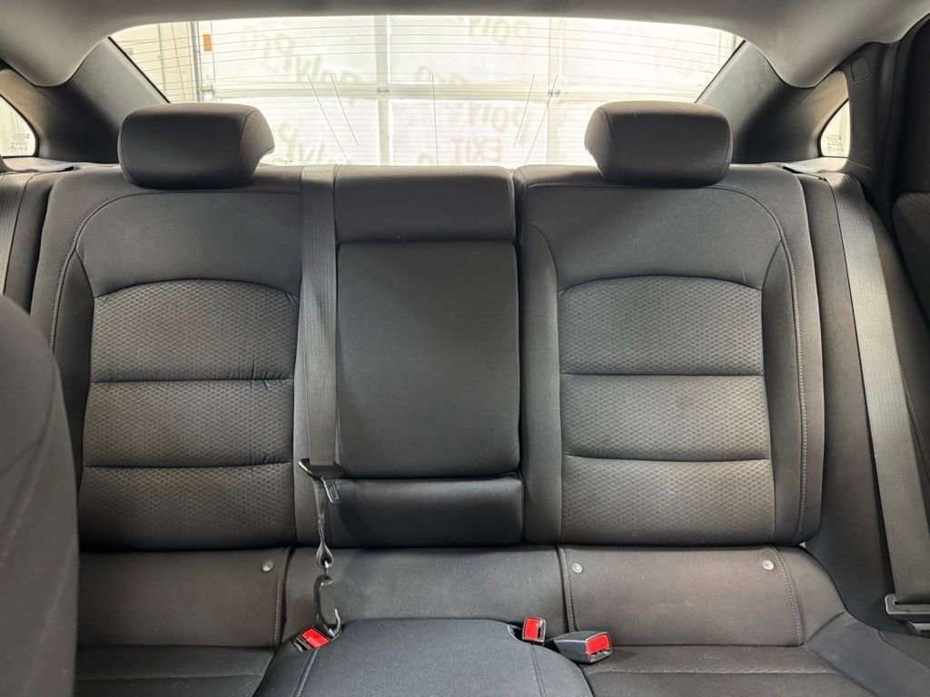 Used 2022 Chevrolet Malibu LT image 14