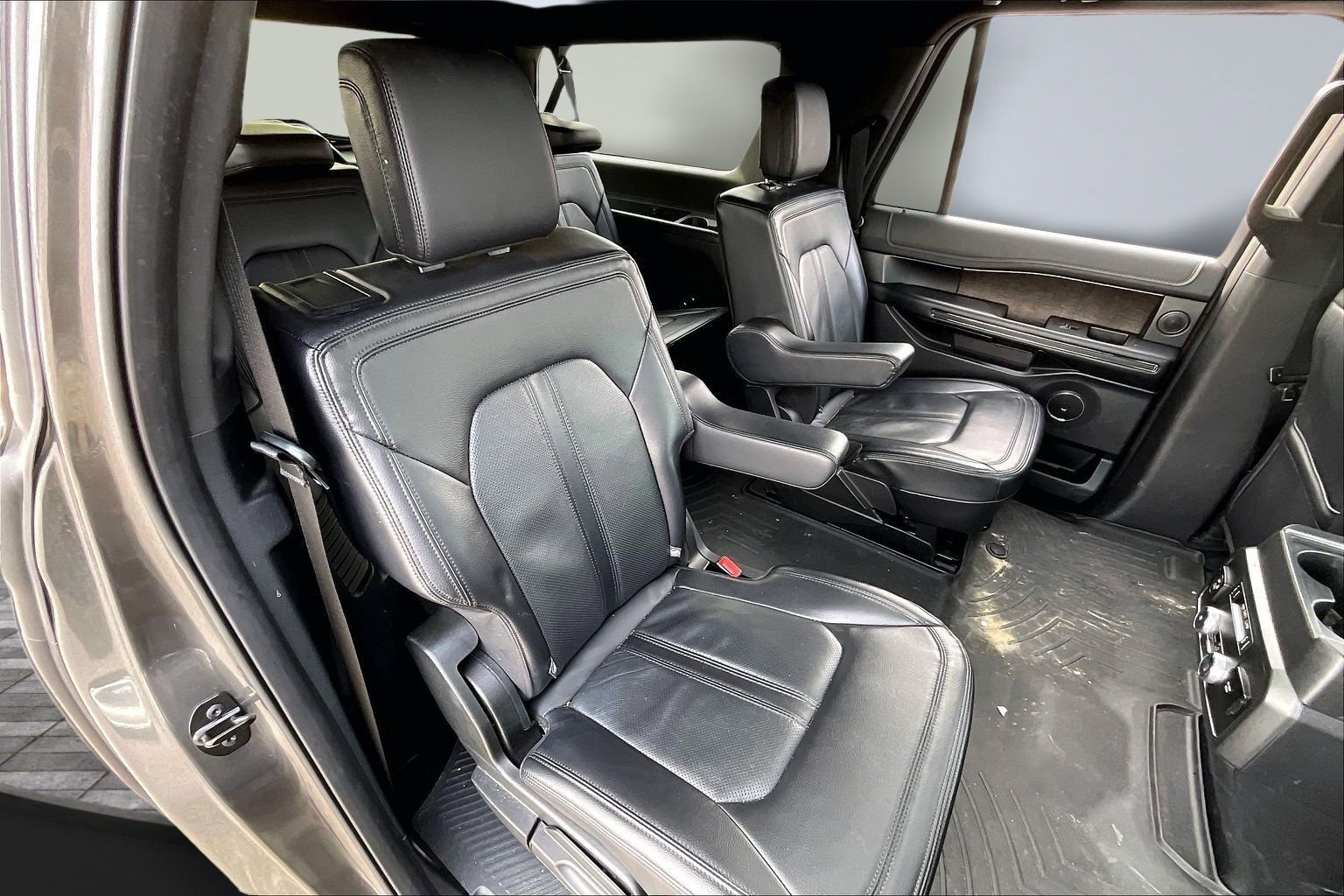 Used 2021 Ford Expedition Max Limited image 22