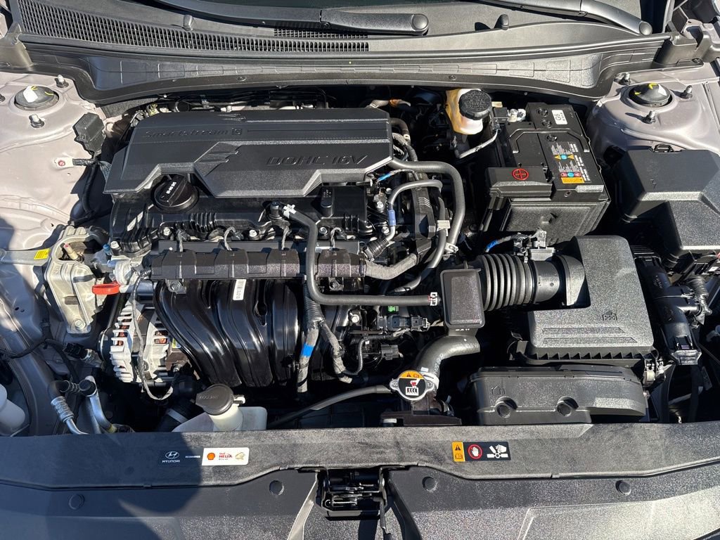 Used 2023 Hyundai Elantra SEL image 27