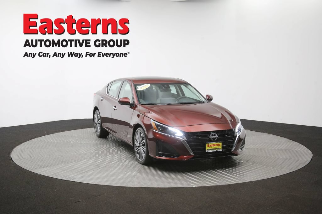 Used 2024 Nissan Altima 2.5 SL AWD/4WD image 54