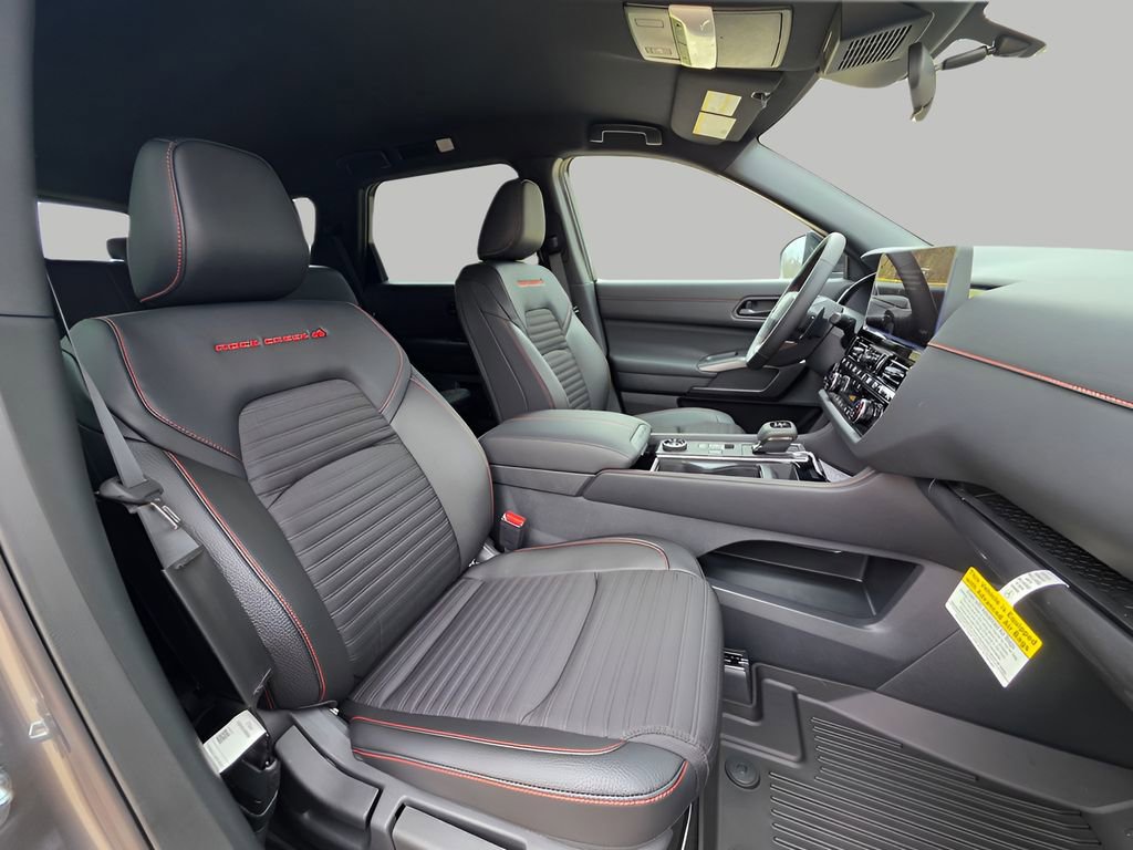 New 2026 Nissan Pathfinder Rock Creek image 14