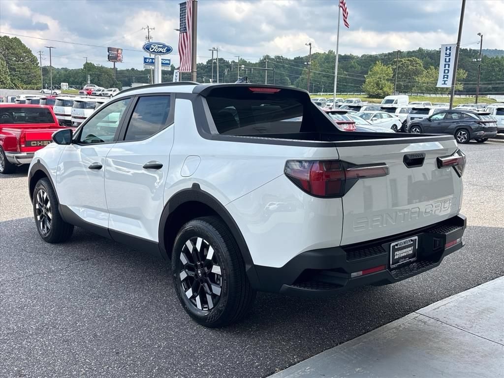 New 2026 Hyundai Santa Cruz SEL FWD image 2