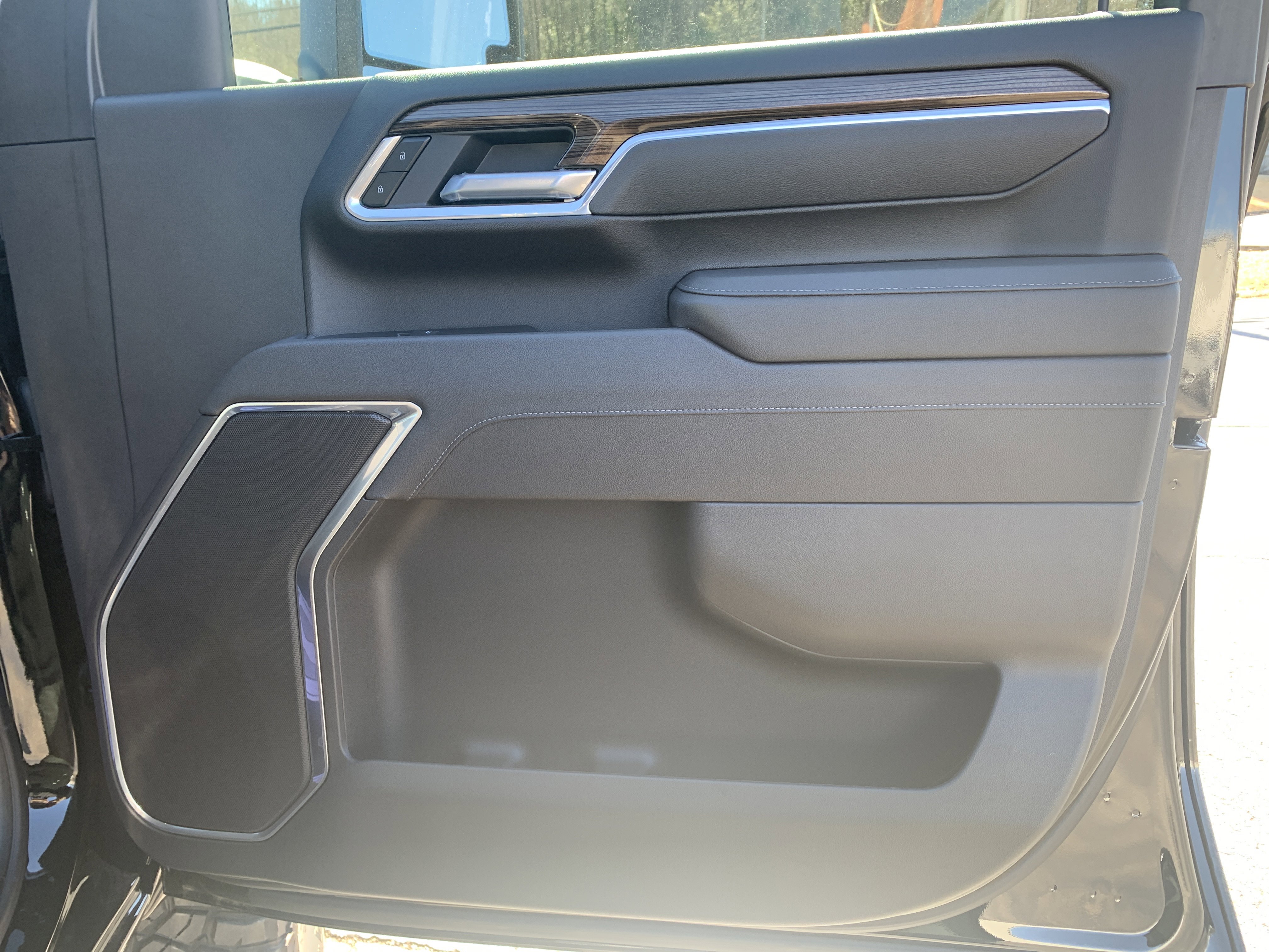 New 2025 Chevrolet Silverado 2500 LT w/ Trail Boss Package AWD/4WD image 29