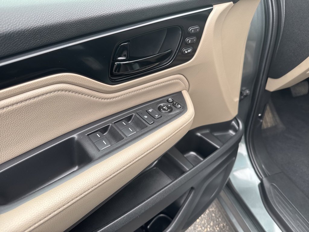 Used 2020 Honda Odyssey Elite image 17