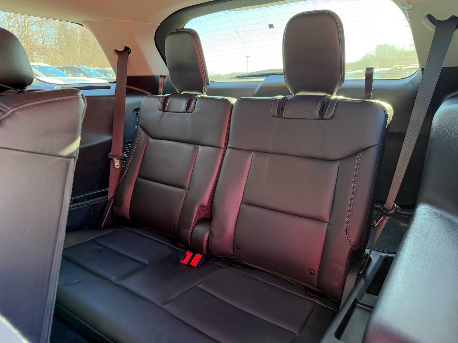 Certified 2022 Ford Explorer XLT w/ Equipment Group 202A image 22