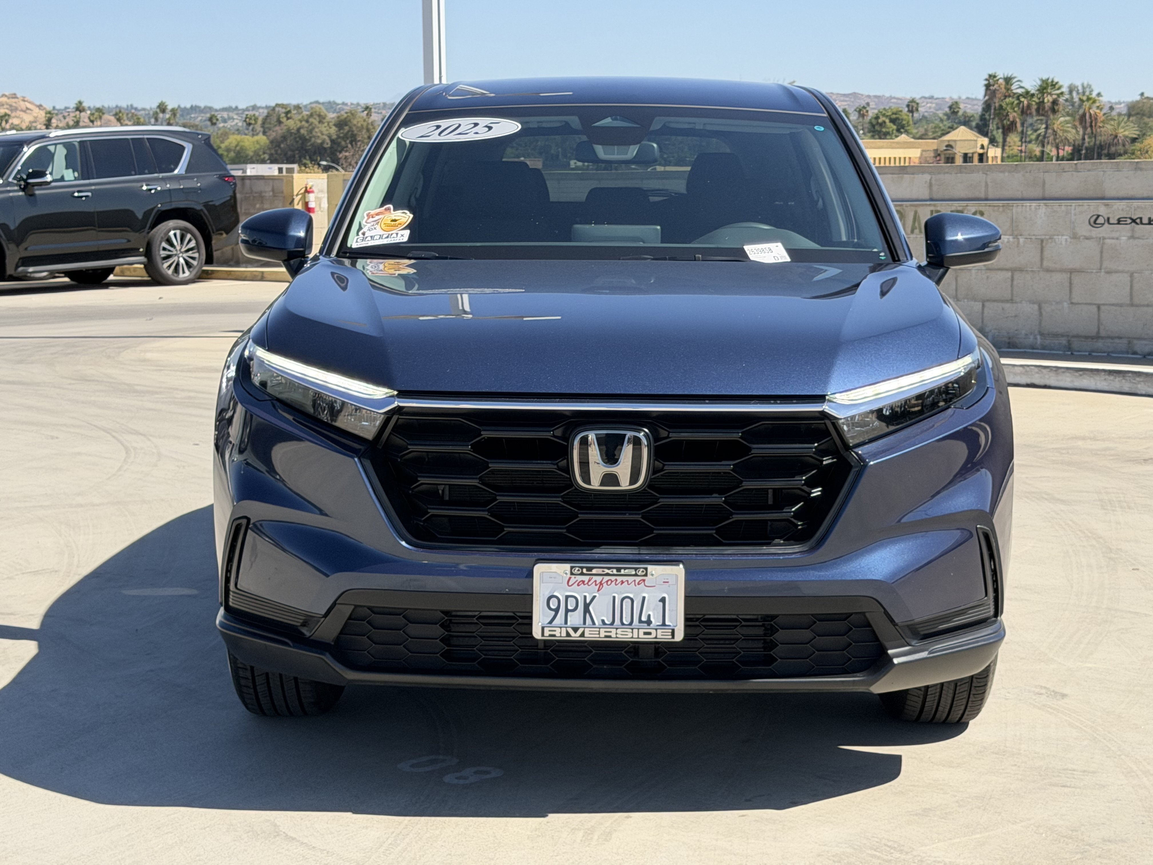Used 2025 Honda CR-V LX image 3