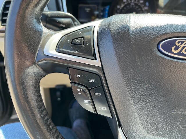 Used 2014 Ford Fusion SE w/ Equipment Group 202A FWD image 21