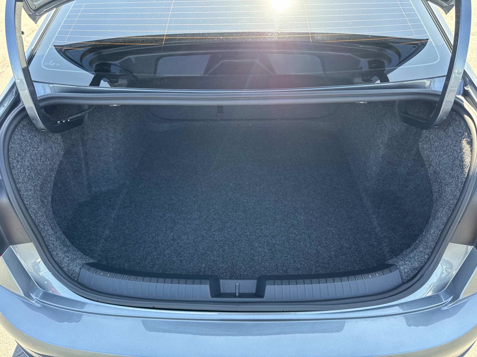 Certified 2023 Volkswagen Jetta SEL image 27