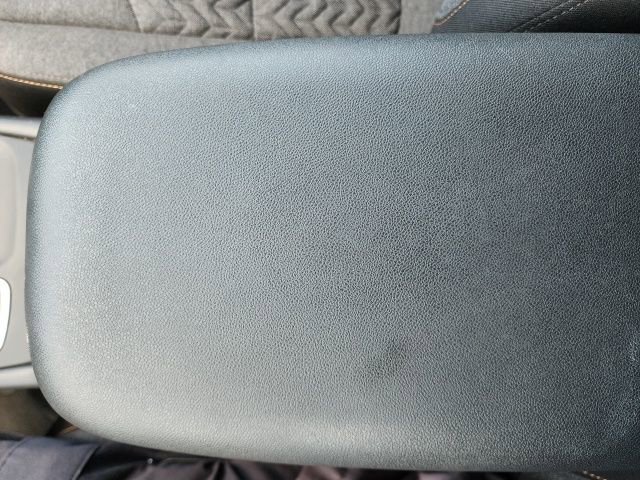 Used 2022 Chevrolet Equinox LT image 32