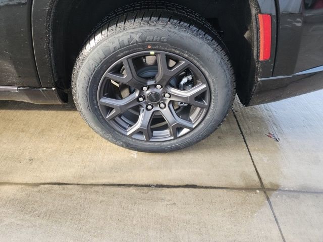 New 2026 Jeep Grand Wagoneer Limited image 28