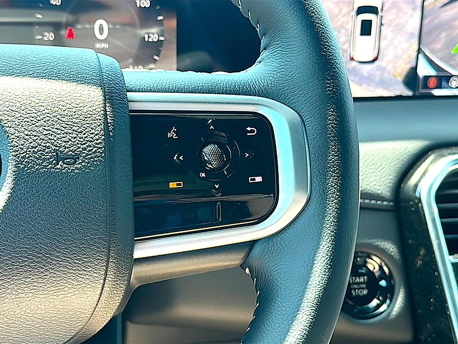 New 2026 Nissan Armada SL w/ Captain's Chari Seat Package image 19