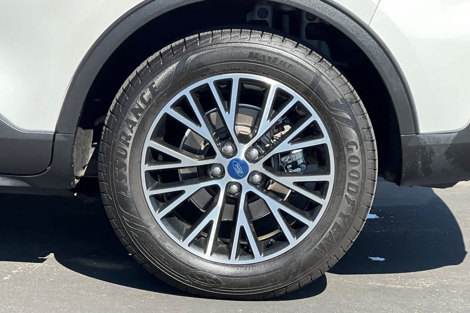 Certified 2022 Ford Escape SEL w/ Technology Package image 27