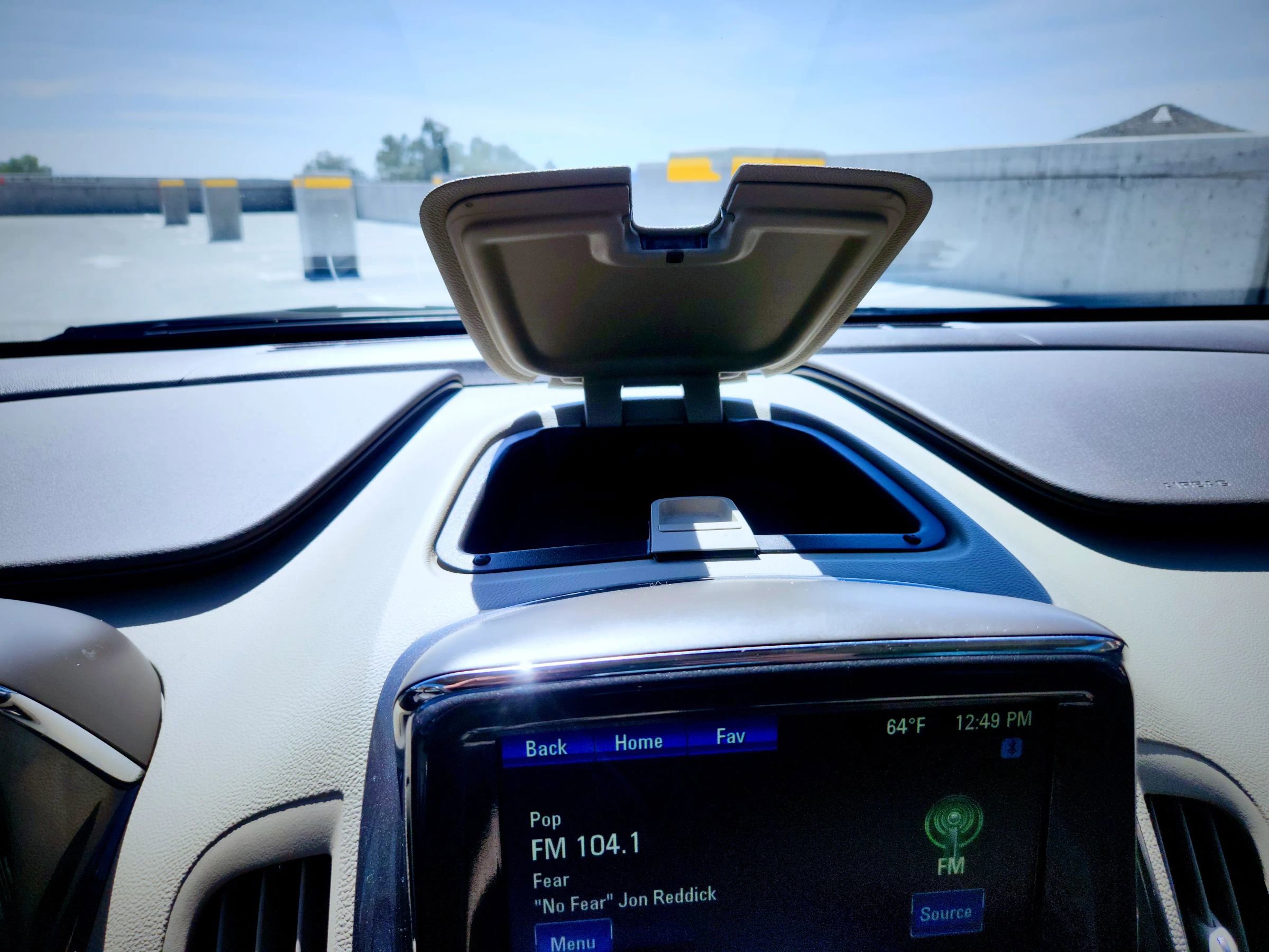 Used 2013 Chevrolet Volt Premium w/ Premium Trim Package image 39