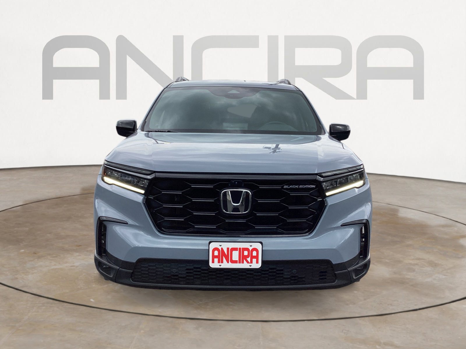 Used 2025 Honda Pilot Black Edition image 8