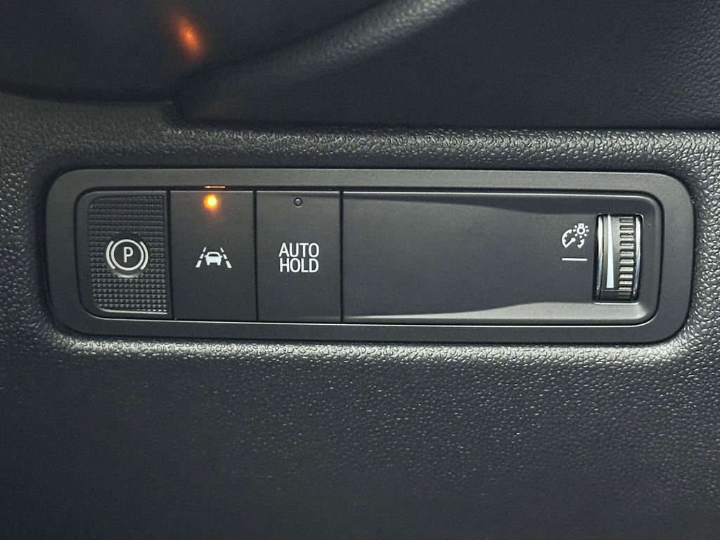 New 2026 Chevrolet Equinox EV LT image 30