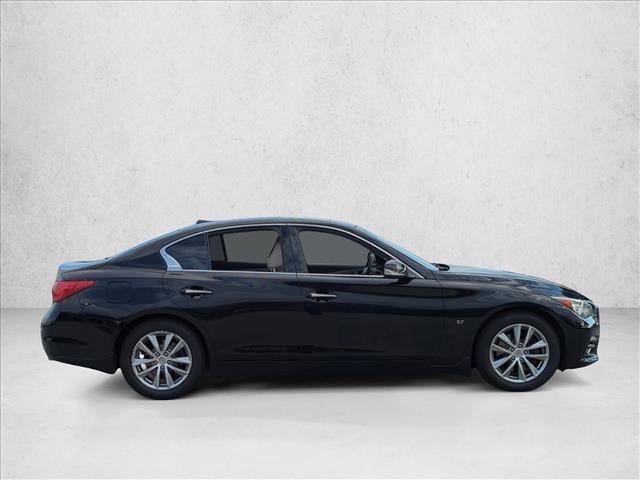 Used 2015 INFINITI Q50 Premium w/ Navigation Package image 4