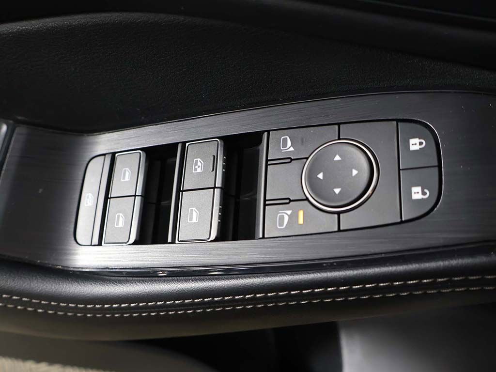 Used 2023 Nissan Rogue SL w/ SL Premium Package AWD/4WD image 40