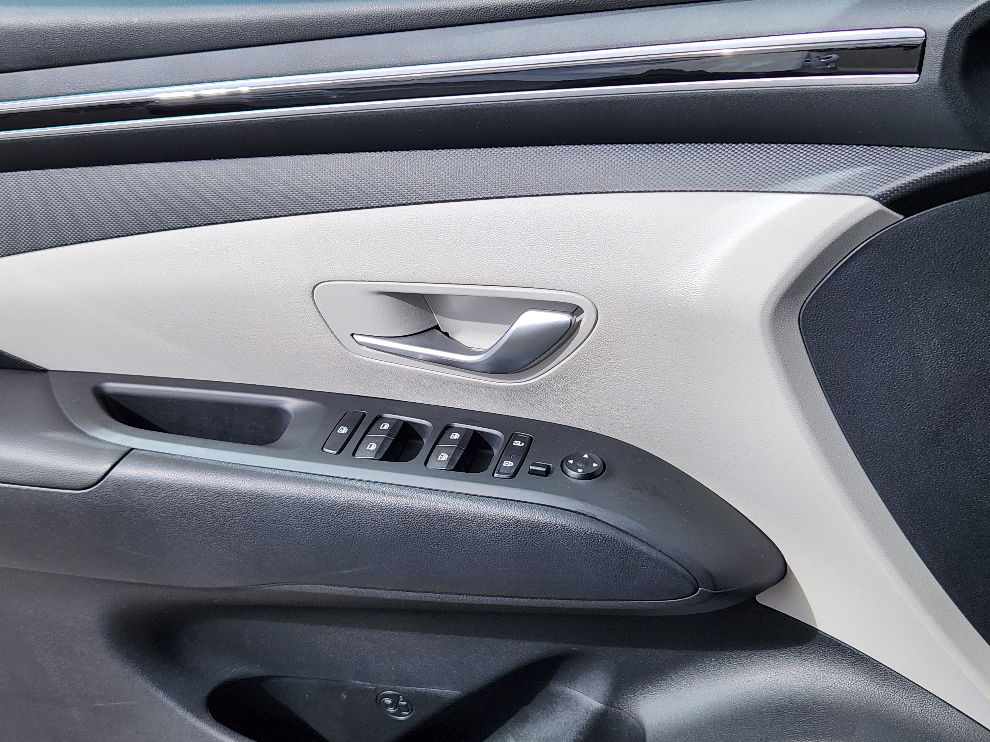 Certified 2024 Hyundai Tucson SEL image 7