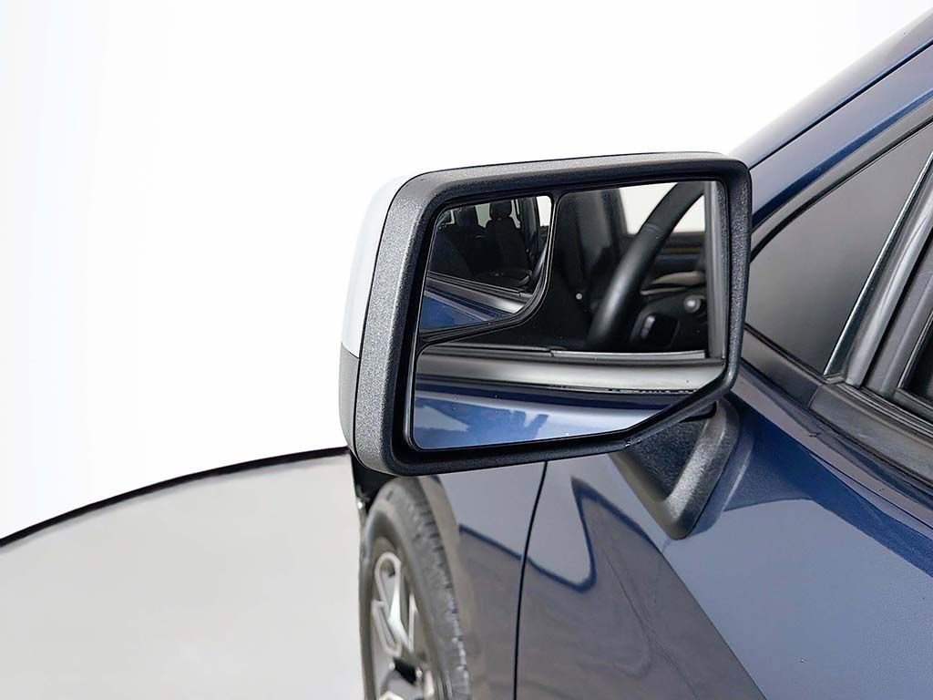 Used 2023 Chevrolet Silverado 1500 LT image 25