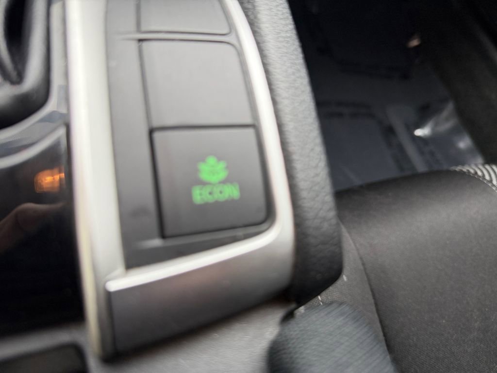 Used 2018 Honda Civic EX image 16