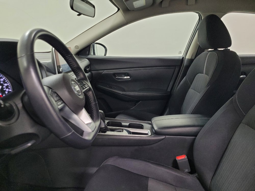 Used 2020 Nissan Sentra SV FWD image 17