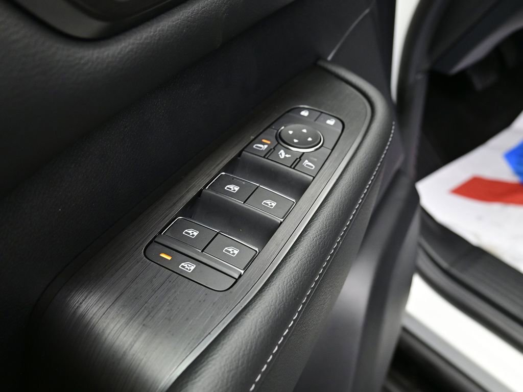 New 2025 Nissan Armada PRO-4X image 12