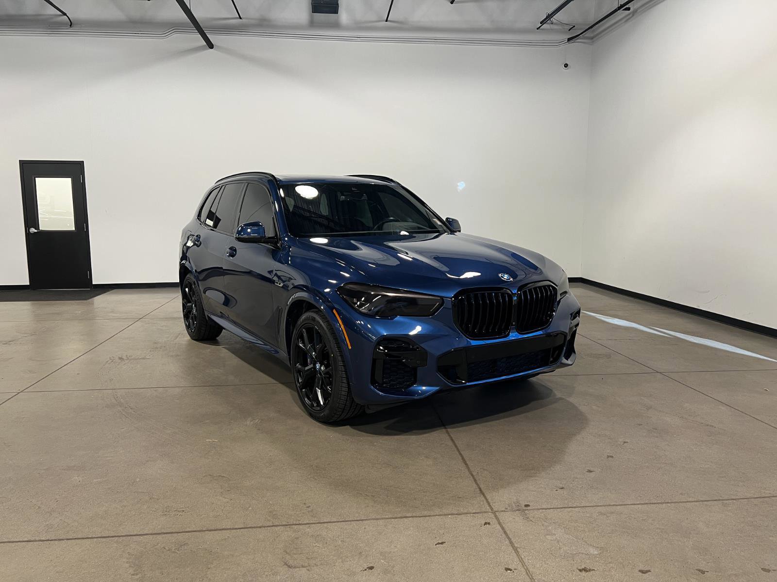 Used 2022 BMW X5 xDrive45e w/ M Sport Package