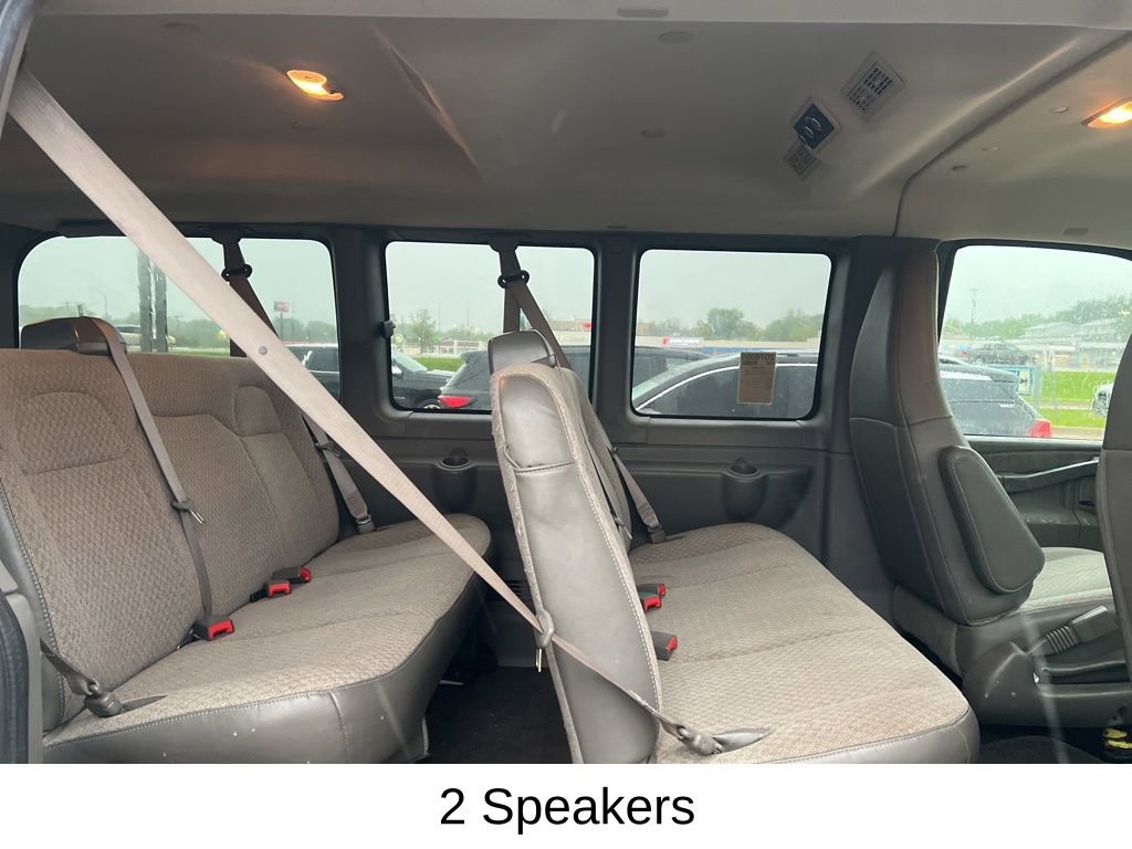 Used 2019 Chevrolet Express 3500 LT w/ LT Preferred Equipment Group RWD image 13