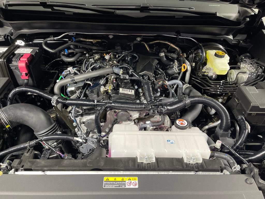New 2025 Toyota Tacoma SR5 AWD/4WD image 9
