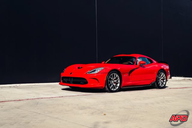 Used 2013 SRT Viper GTS w/ GTS Laguna Interior Pkg RWD image 77