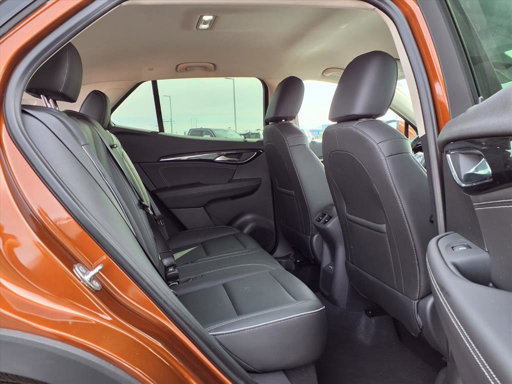 Used 2022 Buick Envision Essence w/ Technology Package I image 29