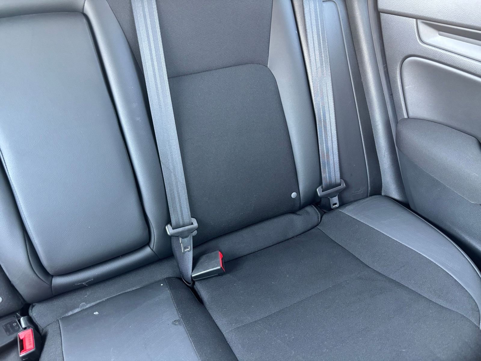 Used 2025 Honda Civic Sport image 36