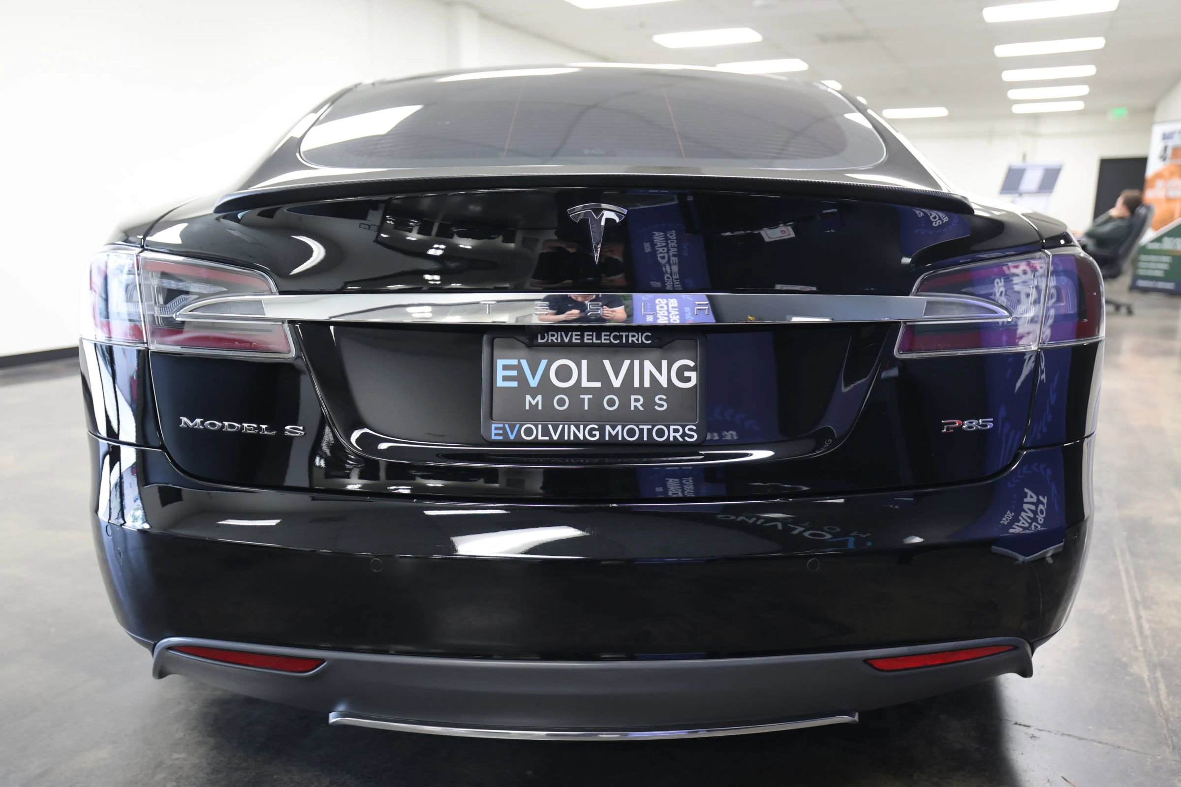 Used 2014 Tesla Model S P85 image 9