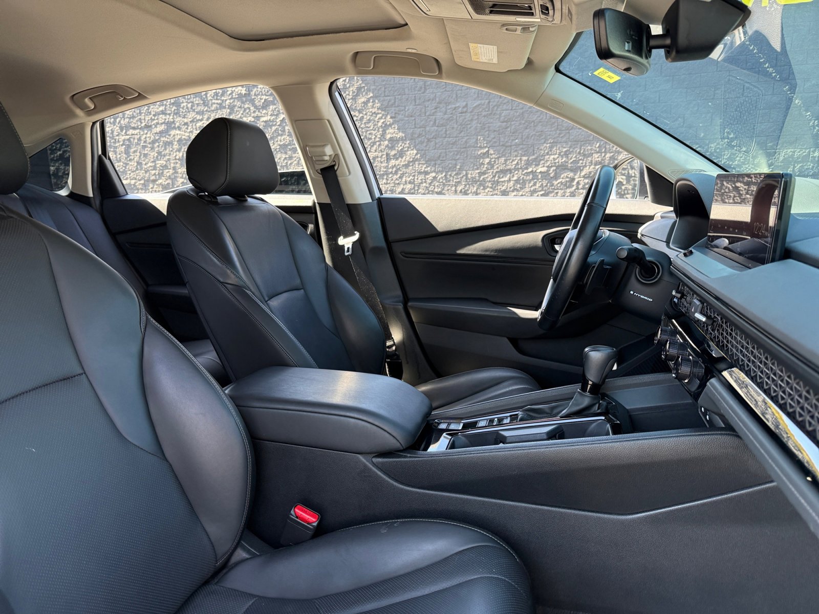 Used 2023 Honda Accord EX-L image 19