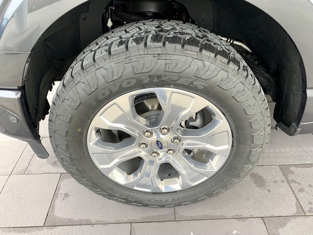 Used 2021 Ford F150 Platinum w/ Equipment Group 701A High image 9