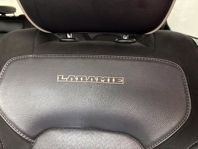 Used 2023 RAM 1500 Laramie AWD/4WD image 11