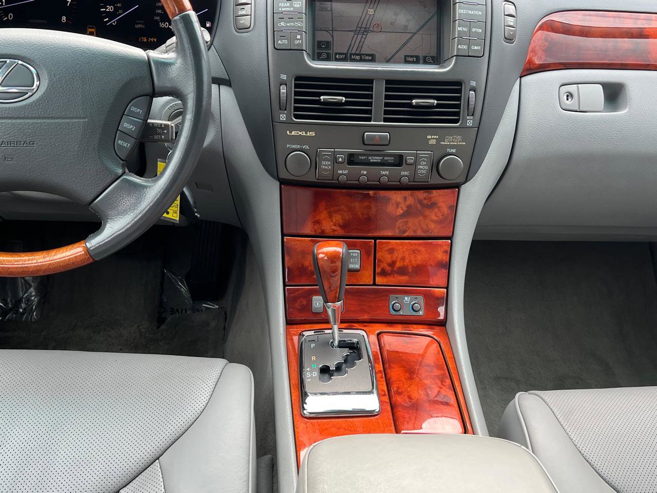 Used 2005 Lexus LS 430 image 54